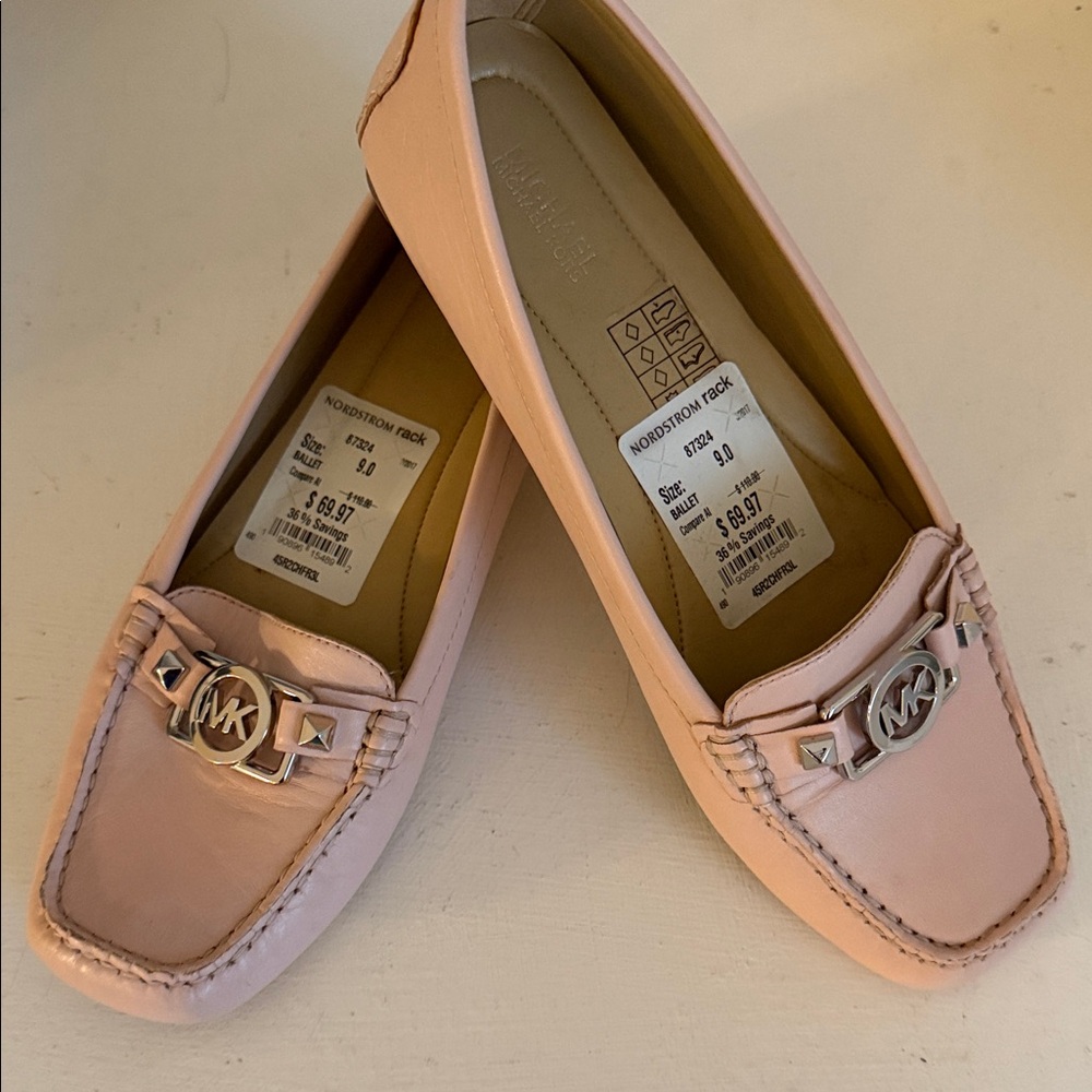 Michael Kors Light Pink Leather Loafers